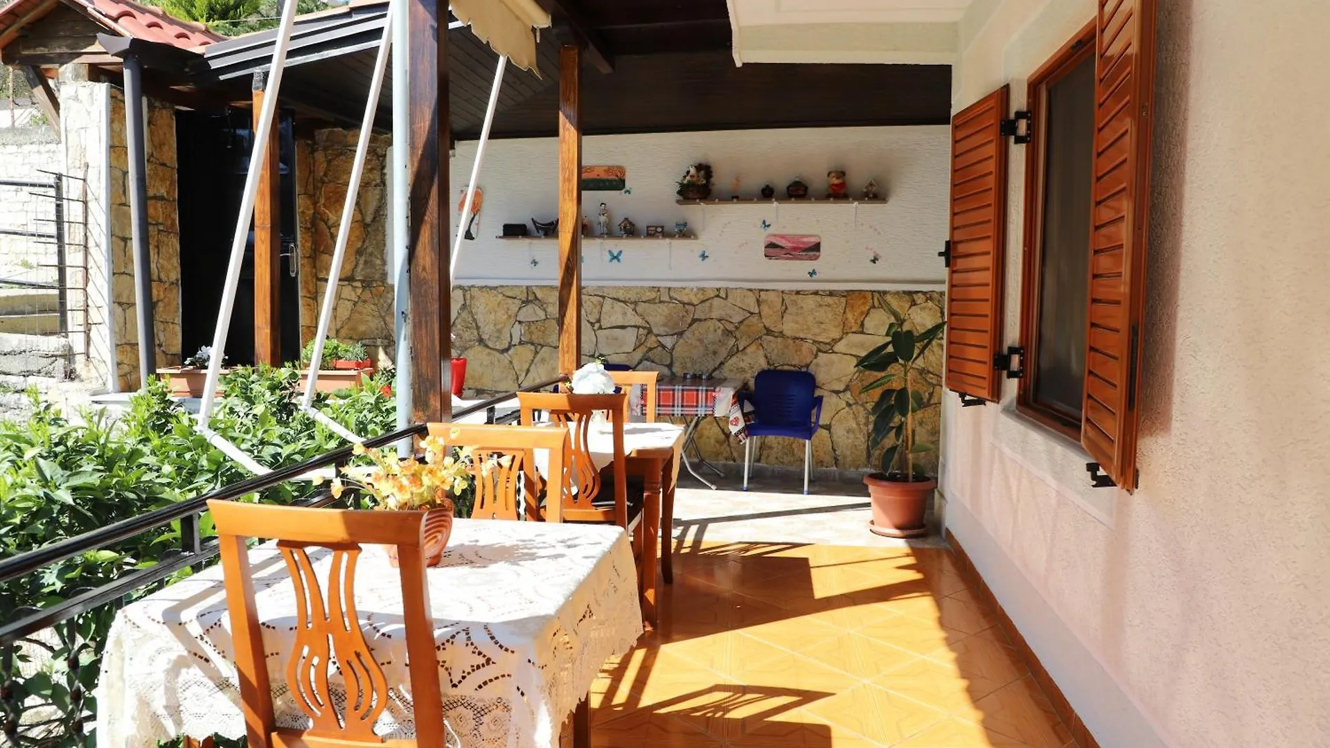 Guest House Marjo Berat